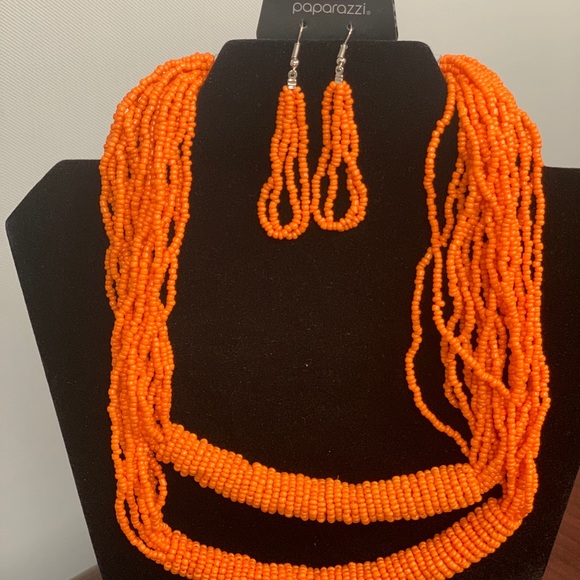 Welcome to Tiffany Jewelry Box by Paparazzi - Picture 8 of 9